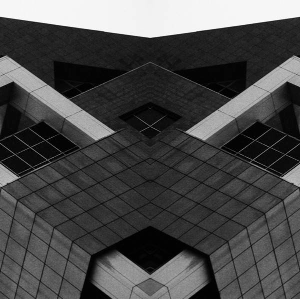 the-shift-project-by-helder-santos-02