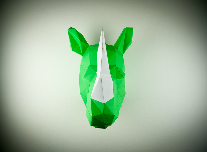 Papertrophy Rhino 818