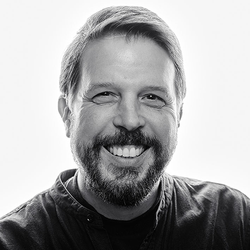 Portrait of Felix Braden, type designer and creator of the Corsario Variable font family