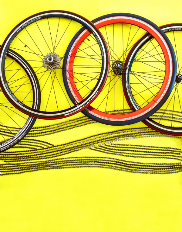 100-hoopties-pirelli-vignelli-Bob Noorda